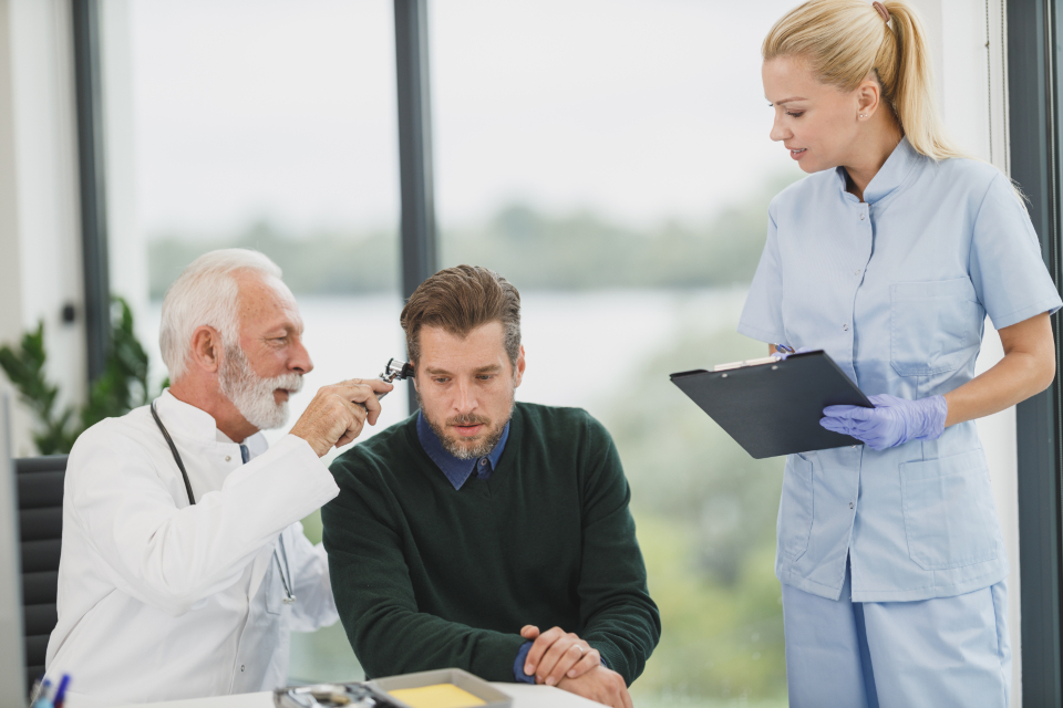 Voice Commands for Radiologists and Pathologists: A Guide